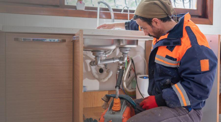 Professional same day plumber in Rockdale, TX